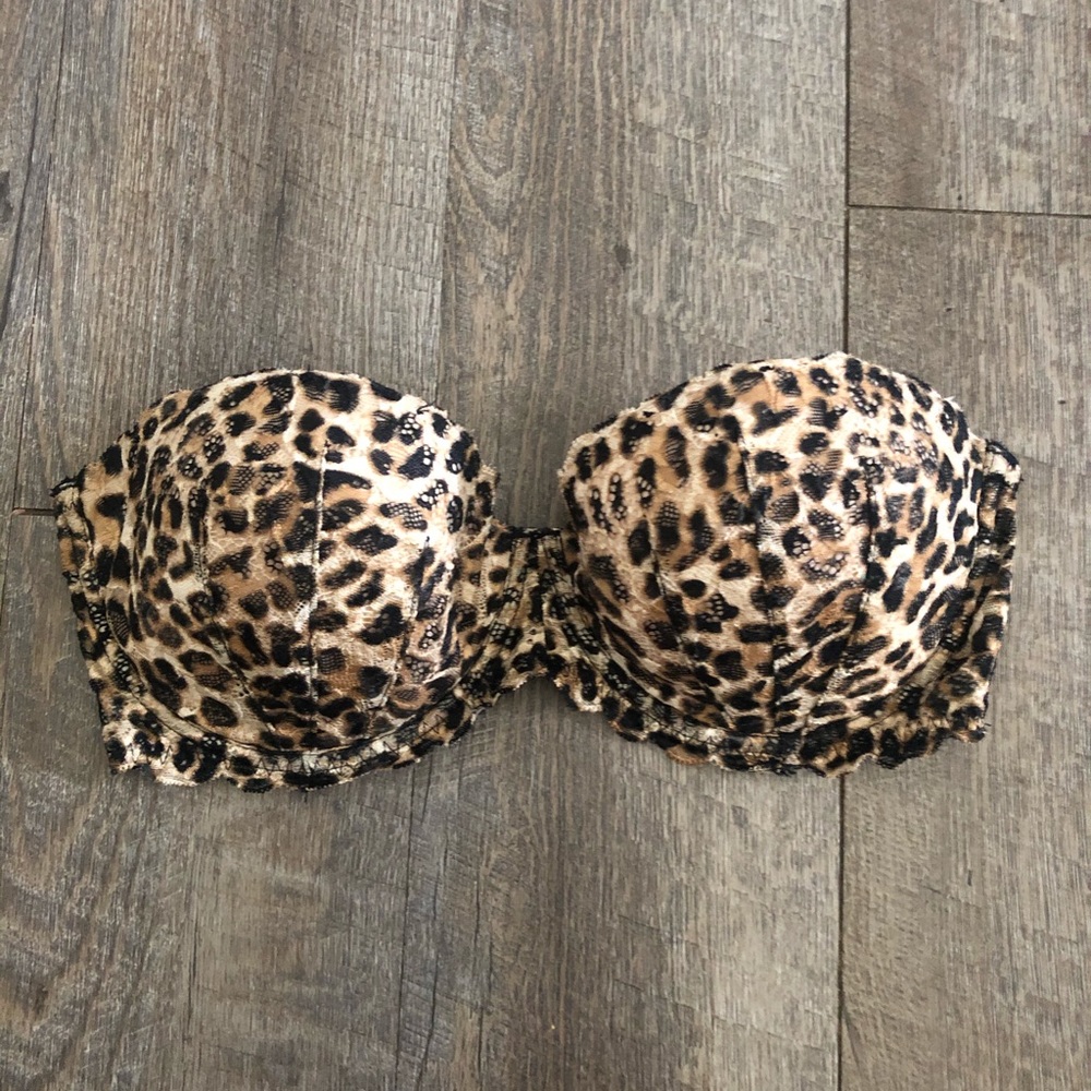 PINK vs strapless bra